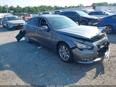 INFINITI Q50 2014