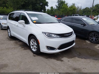 CHRYSLER PACIFICA 2020