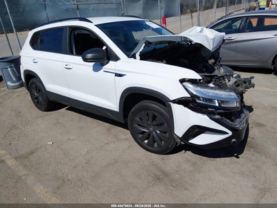 VOLKSWAGEN TAOS 2022