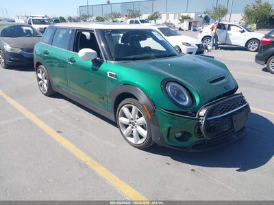MINI CLUBMAN 2024