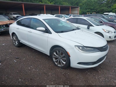 CHRYSLER 200 2016