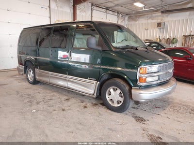 CHEVROLET EXPRESS 2001