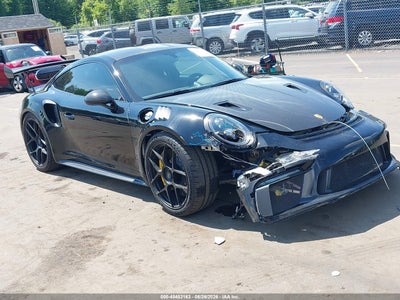 PORSCHE 911 2019