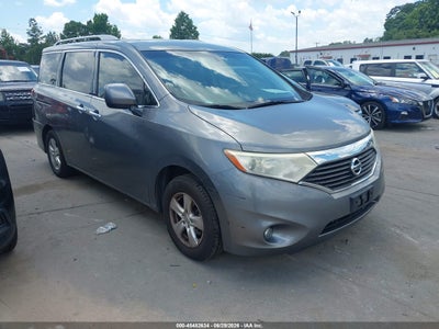 NISSAN QUEST 2016