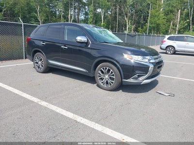 MITSUBISHI OUTLANDER 2016