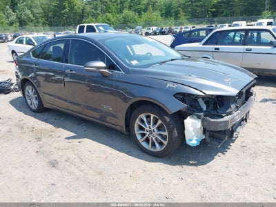 FORD FUSION ENERGI 2017