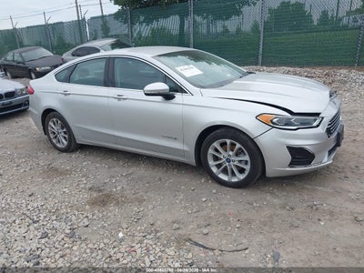 FORD FUSION HYBRID 2019