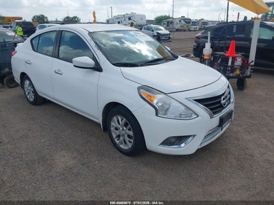 NISSAN VERSA 2017