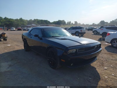 DODGE CHALLENGER 2011