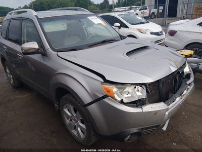 SUBARU FORESTER 2011