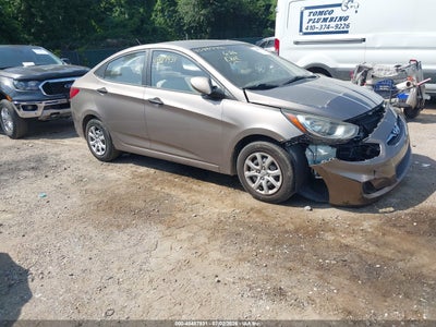 HYUNDAI ACCENT 2012