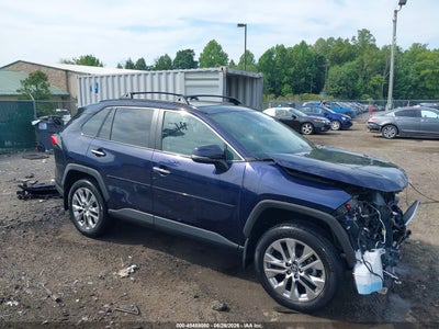 TOYOTA RAV4 2024