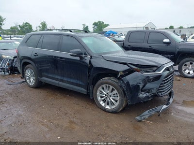 TOYOTA GRAND HIGHLANDER 2024