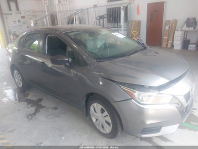 NISSAN VERSA 2021