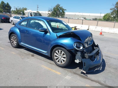 VOLKSWAGEN BEETLE 2019