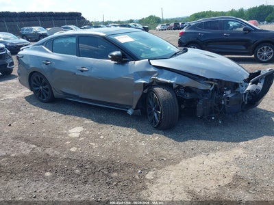 NISSAN MAXIMA 2022