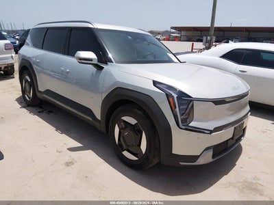 KIA EV9 2024