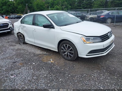 VOLKSWAGEN JETTA 2016