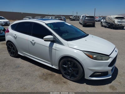 FORD FOCUS ST 2017