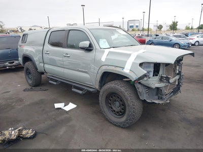 TOYOTA TACOMA 2023