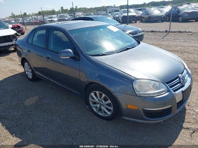VOLKSWAGEN JETTA 2010