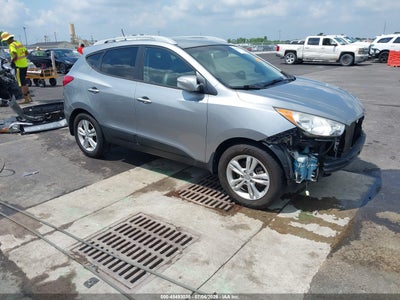 HYUNDAI TUCSON 2013