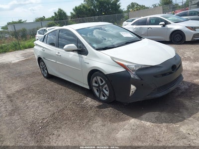 TOYOTA PRIUS 2016