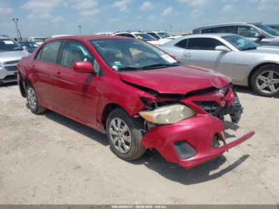 TOYOTA COROLLA 2011
