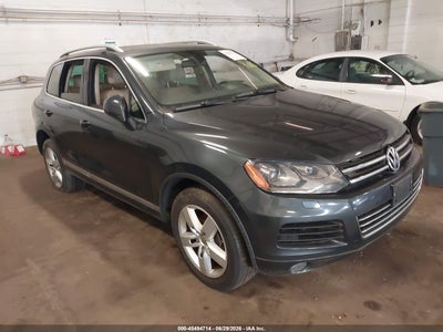 VOLKSWAGEN TOUAREG 2011