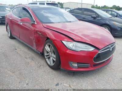 TESLA MODEL S 2015