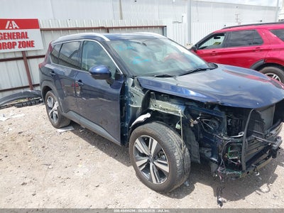 NISSAN ROGUE 2026