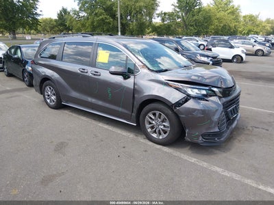 TOYOTA SIENNA 2022