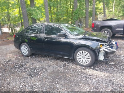 VOLKSWAGEN JETTA 2011