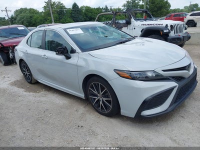 TOYOTA CAMRY 2023