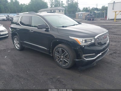 GMC ACADIA 2017