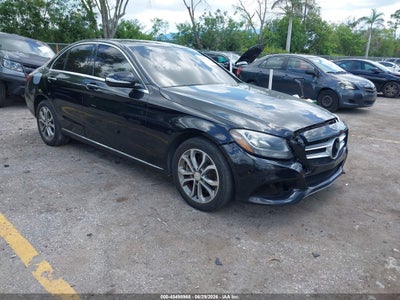MERCEDES-BENZ C 300 2015