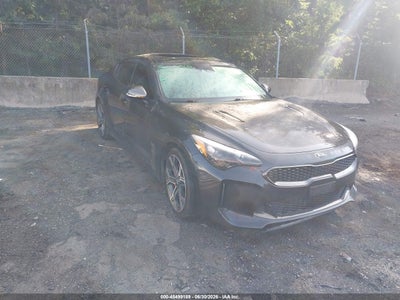 KIA STINGER 2021