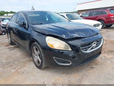 VOLVO S60 2012