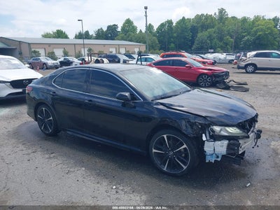 TOYOTA CAMRY 2018