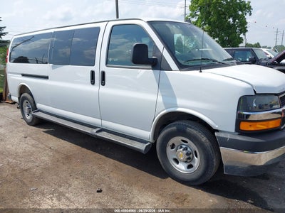 CHEVROLET EXPRESS PASSENGER 2025