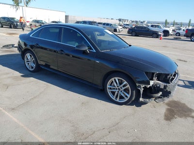 AUDI A4 2020