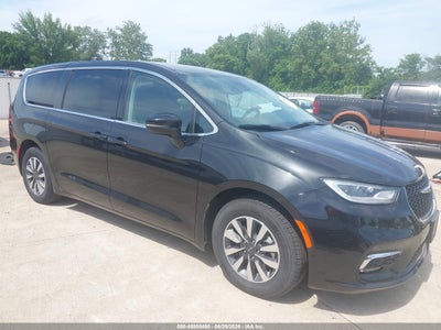 CHRYSLER PACIFICA HYBRID 2022