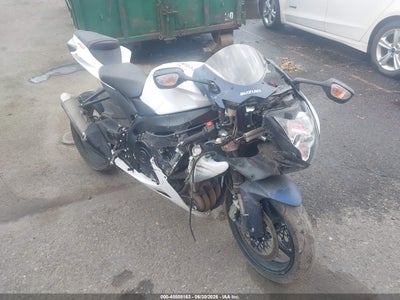 SUZUKI GSX-R600 2023