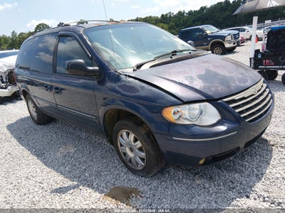 CHRYSLER TOWN & COUNTRY 2006