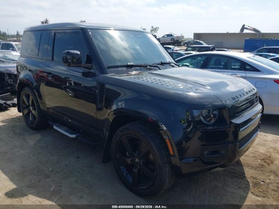 LAND ROVER DEFENDER 2024