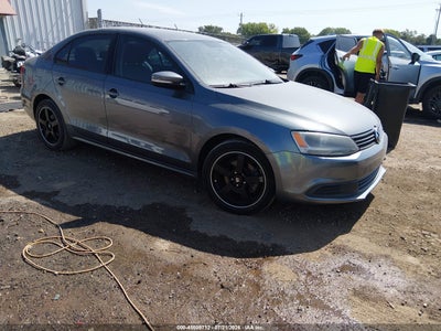 VOLKSWAGEN JETTA 2011