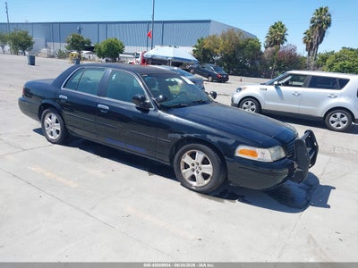 FORD CROWN VICTORIA 2003