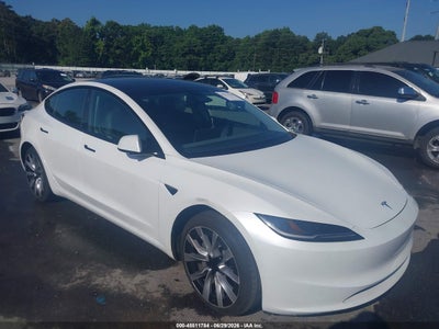 TESLA MODEL 3 2025