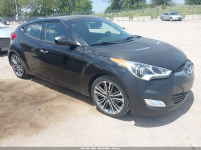 HYUNDAI VELOSTER 2015
