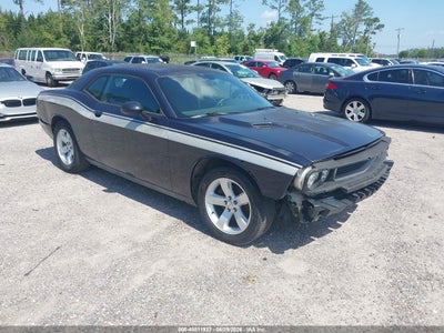 DODGE CHALLENGER 2011